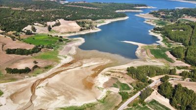 Kente içme suyu sağlayan  Karaçay barajında doluluk oranı yüzde 50,Yayladağı