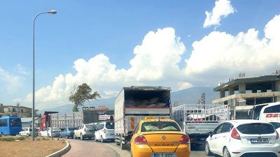 Bir dönem Antakya Ticaret ve Sanayi Odası’nda Başkan Yardımcılığı görevinde