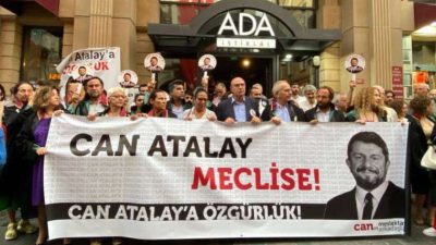 Türkiye İşçi Partisi (TİP) Hatay Milletvekili avukat Can Atalay’ın arkadaşları