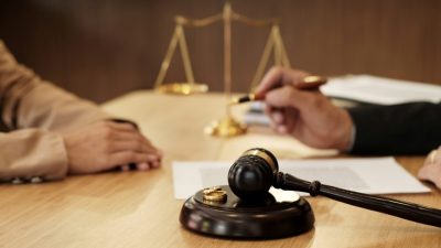 Ekonomik kriz boşanma şiddeti artırdı. Niğde Milletvekili Ömer Fethi Gürer