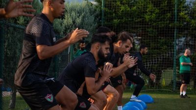 Hatayspor Süper Lig’in 5.haftasında oynacağı Karagümrük maçı hazırlıklarını sürdürüyor. Bordo-