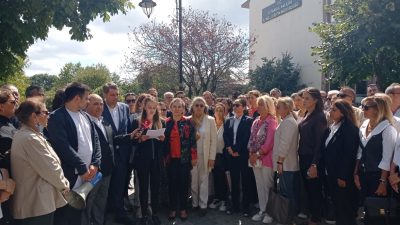 İYİ Parti il örgütleri 81 il Milli Eğitim Müdürlüleri önünde