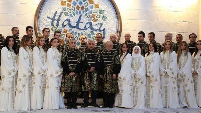 Yaşanan büyük depremde 7 üyesini kaybeden Antakya Medeniyetler Korosu’nun Tosyalı