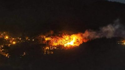 İlimizde sıklıkla orman yangınları yaşanan Belen’in Soğukoluk yaylasında önceki gece