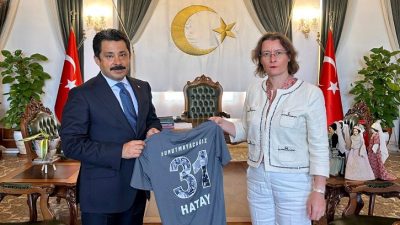 Antakya’ya gelen ve temaslarda bulunan, Hatay BŞB başkanı Lütfü savaş