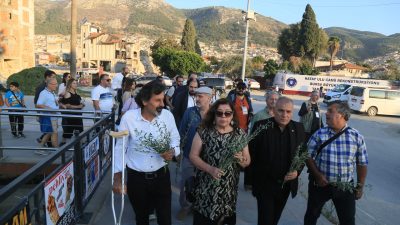 11. Uluslararası Antakya film festivali Antakya köprübaşında başlarken ,festival direktörü
