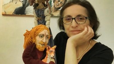 ANTAKYALI YAZAR DURSALİYE ŞAHAN ÖDÜLE DOYMUYOR