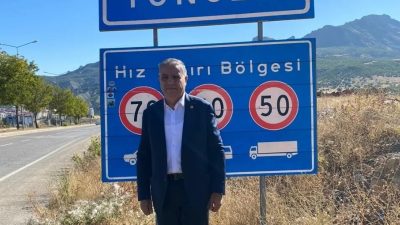 CHP Hatay milletvekili Mehmet Güzelmansur, partisinin il kongresine katılmak üzere