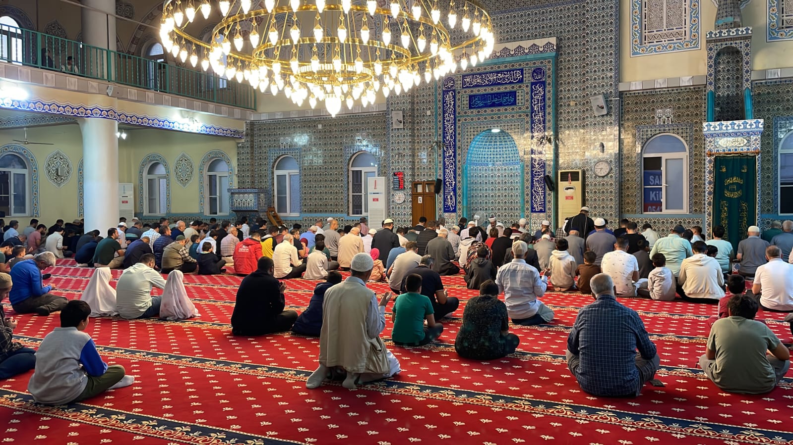 Hatay’da sabah namazı sonrası Filistinliler için dua edildi