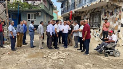 Altınözü Belediye Başkanı Rıfat Sarı, yoğun yağışlar ile zarar gören