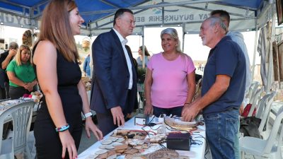 Antakyalı yakma resim sanatçıları.“Zeynep Gülbol ile Naim Gülbol çifti Kuzeytepe’de