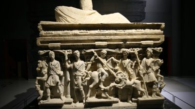 Türkiye’de bulunan müzeler birçok dünyaca ünlü lahit ’in ev sahipliğini