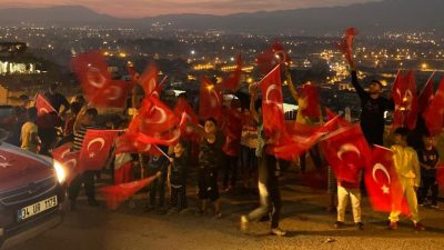 Maraş merkezli depremden sonra çocuklara ve annelere yardım amacıyla kurulan