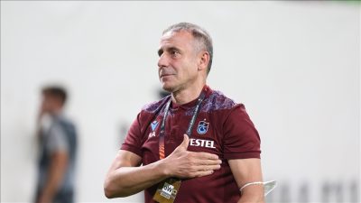 Trabzonspor, teknik direktör Abdullah Avcı ile sözleşme imzaladı.  Bordo-mavili kulüpten