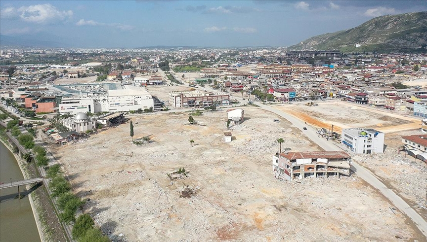 CHP Hatay Milletvekili Mehmet Güzelmansur TBMM Genel Kurulu’nda yaptığı konuşmada