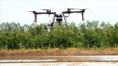 Zirai insansız hava araçlarıyla (ZİHA) çiftçiler iş gücü ve zamandan