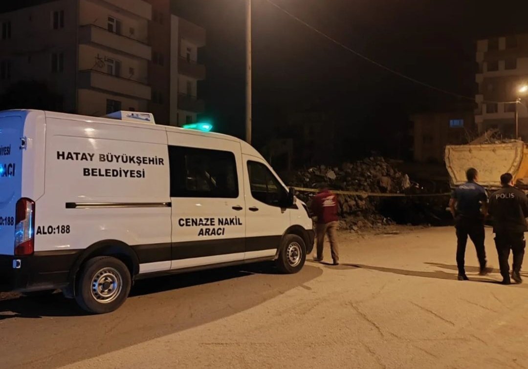 Hatay’da 9. Ayda enkazdan ceset çıktı