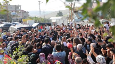 Cumhuriyet Halk Partisi Genel Başkanı Özgür Özel, İstanbul Büyükşehir Belediye