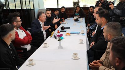 Hatay Büyükşehir Belediye Başkanı Doç. Dr. Lütfü Savaş, Hatay’da aktif