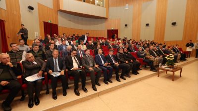 Hatay Valisi Mustafa Masatlı Hatay’ın Erzin ilçesinde görev yapan muhtarlarla