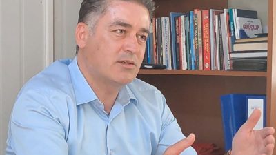 Hatay CHP Milletvekili Servet Mullaoğlu, PTT ile kamu bankalarında depremzedelerin