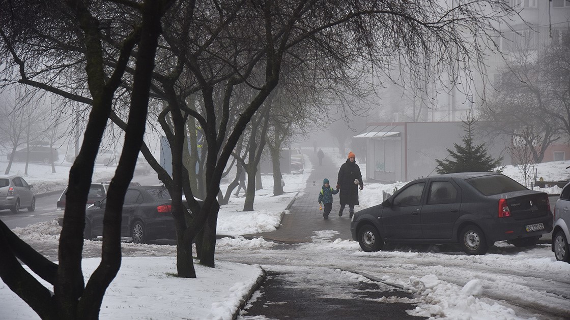 Ukrayna’da dondurucu soğuklar can aldı