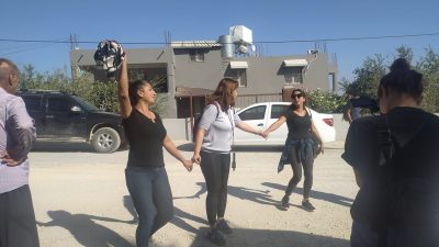 Hatay’ın Dikmece köyünde, tarım arazileri ve zeytinliklerin üzerine yapılması planlanan