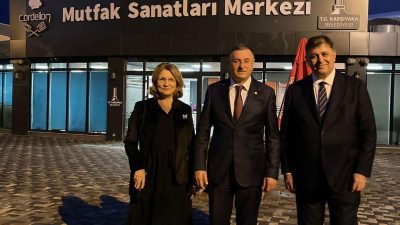 Başkan Doç. Dr. Lütfü Savaş ve eşi Nazan Savaş, Cordelion
