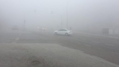 Yoğun sis Belen’in üst bölgesinde etkili olmaya başladı. Sabah saatlerinde