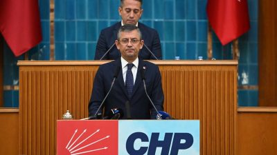 CHP, Özgür Özel’in Genel başkanlığıyla birlikte Danışma Kurulu oluşturdu. Bu
