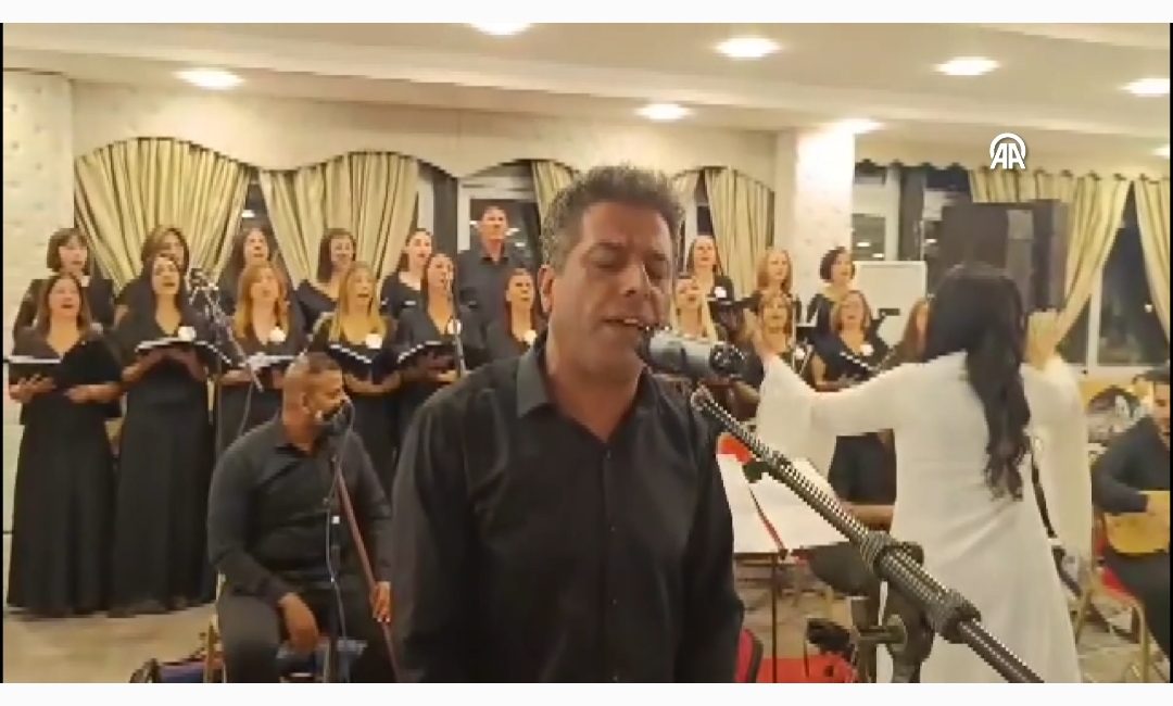 Samandağ Gülbahar Halk Korosu, depremde hayatını kaybeden öğretmenler anısına “Yas