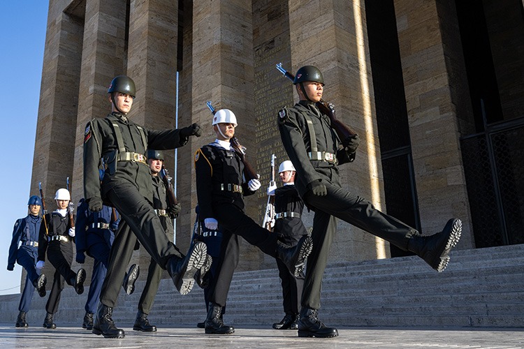 Anıtkabir’in Saygı Nöbetçileri