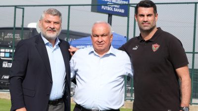 Mersin-Erdemli Belediye Başkanı Mükerrem Tollu dün Hatayspor idmanını izledi. Erdemli