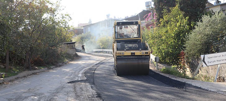 İskenderun’da Altyapı ve Yol Çalışmaları Devam Ediyor