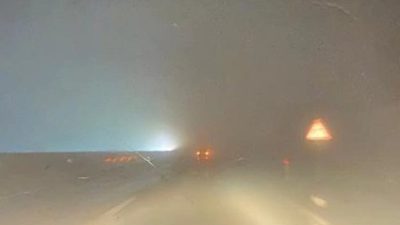 Pazar’ı, Pazartesi’ye bağlayan gece Belen-Kıcı’da SİS yaşandı..
