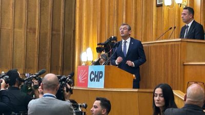 CHP Genel Başkanı Özgür Özel partisinin grup toplantısında Yargıtay 4.