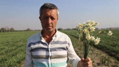 Hatay’da 6 Şubat’taki depremde yıkılan evinin enkazından yaralı kurtulan ve