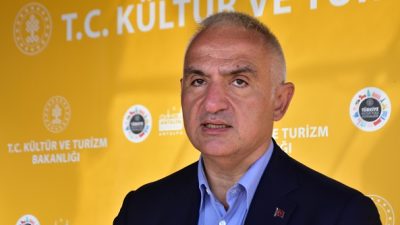 Kültür ve Turizm Bakanı Mehmet Nuri Ersoy, bu sene Antalya’ya