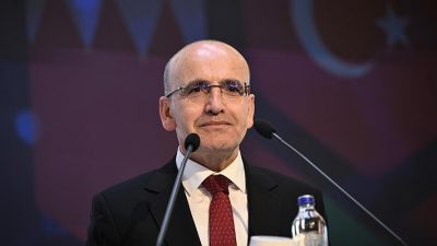 Hazine ve Maliye Bakanı Mehmet Şimşek, “Politikalarımıza enflasyon ve cari