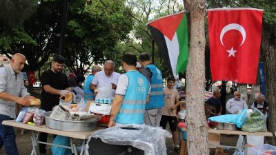 Hatay’ın Payas ilçesinde Anadolu Gençlik Derneği (AGD), Cansuyu Yardımlaşma Derneği,