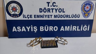 Hatay'ın Dörtyol ilçesinde bir okuldan hırsızlık yaptığı iddiasıyla gözaltına alınan