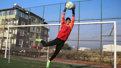 Hatayspor’un altyapı futbolcularından kaleci EMİR DADÜK, U-16 milli takıma çağrıldı