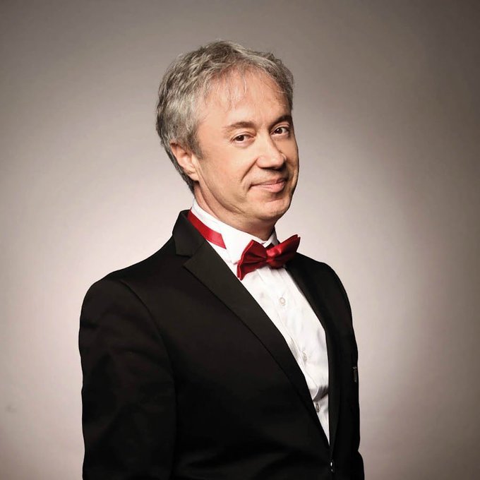 Gazeteci, tiyatrocu Metin Uca yaşama veda etti. Önceki gün ameliyat 