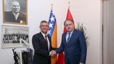 Cumhuriyet Halk Partisi Genel Başkanı Özgür Özel, Genel Başkan Seçildikten