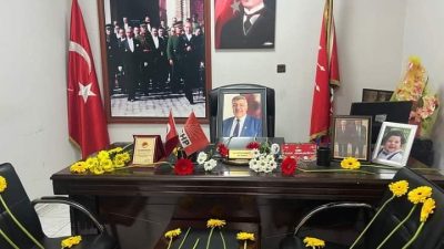 İskenderun CHP ilçe başkanı Yusuf Mansuroğlu,uzun süredir boğuştuğu hastalığının esiri