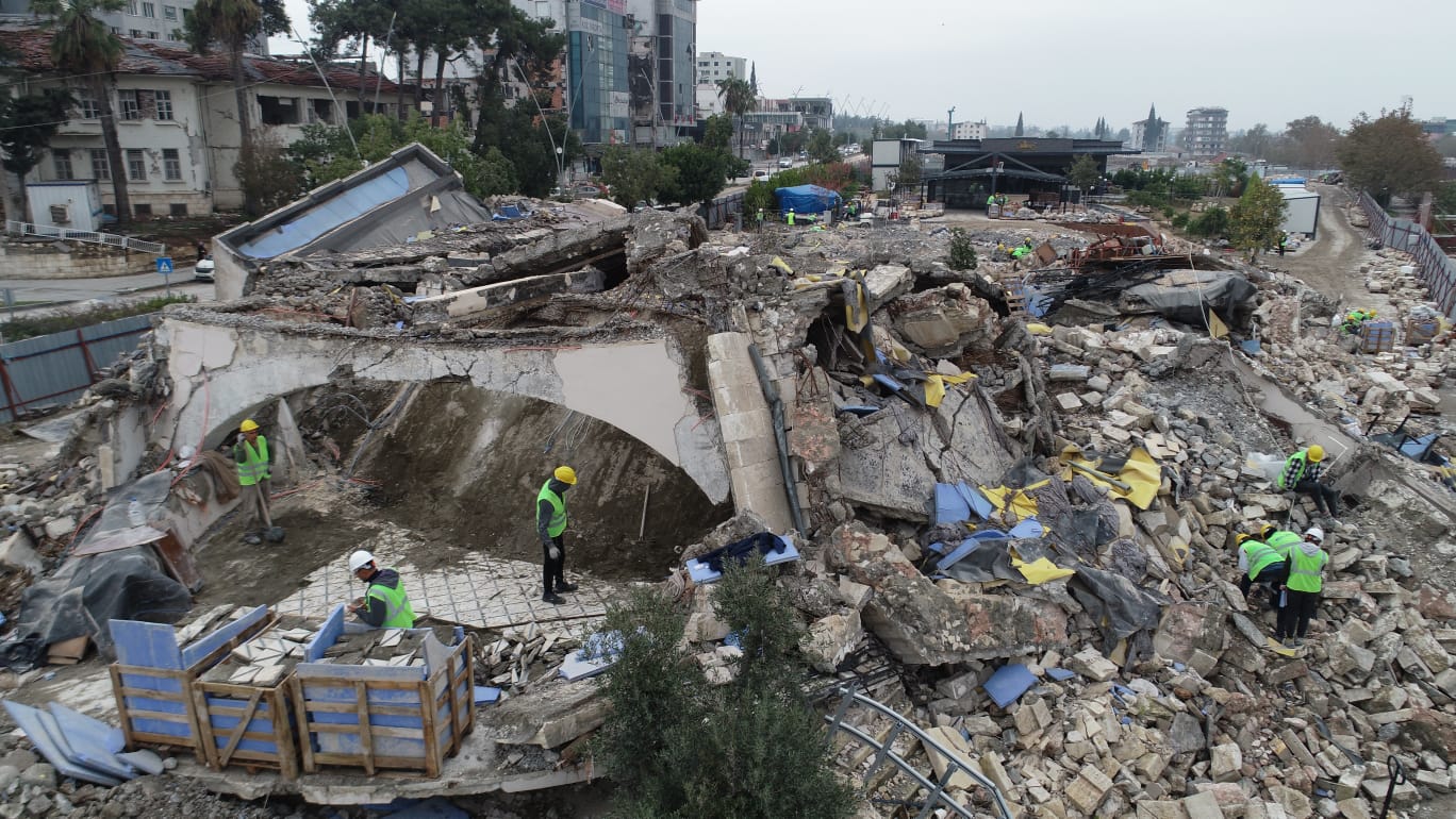 Hatay’daki tarihi meclis binası yeniden inşa ediliyor