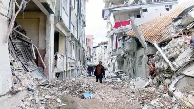 Hatay’ın Arsuz ilçesinde, 6 Şubatta meydana gelen depremde 15 kişinin