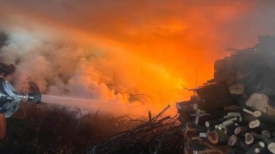Hatay Büyükşehir Belediyesi İtfaiye ekipleri, 7 gün 24 saat esasına
