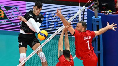 Voleybol AXA Sigorta Efeler Ligi'nin 13'üncü ve ilk devrenin son