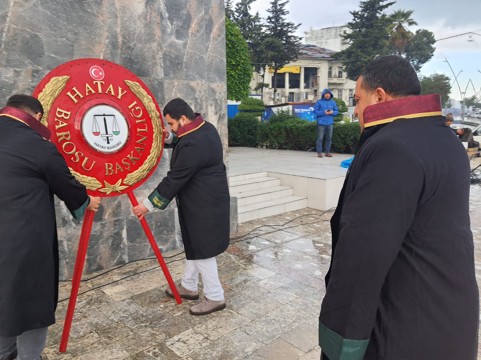 Hatay Barosu’nun 80. Yılında çelenk töreni